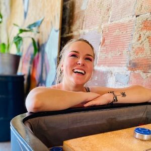 Meet your Posher, Lisa